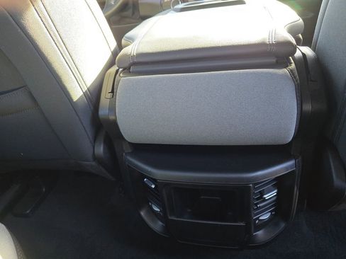 Used 2022 RAM 1500 Big Horn image 37