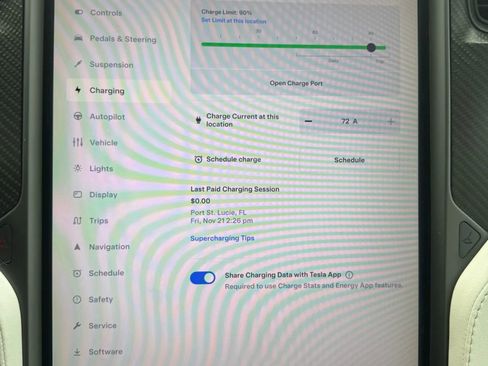 Used 2018 Tesla Model X 100D image 36