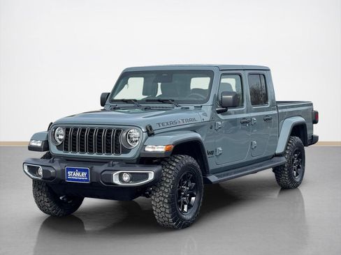 New 2026 Jeep Gladiator Sport image 3