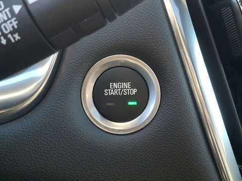 Certified 2023 Chevrolet Traverse RS w/ LPO, Floor Liner Package image 26