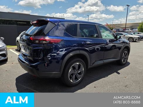 Used 2025 Nissan Rogue SV FWD image 12