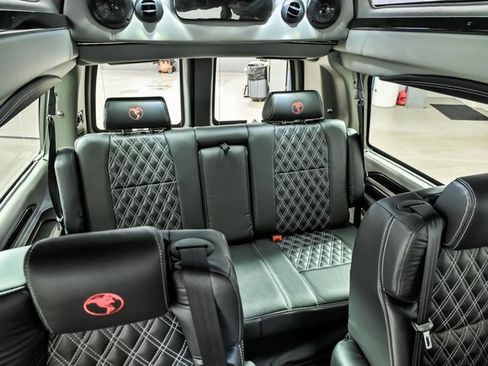 New 2025 GMC Savana 2500 Extended image 5