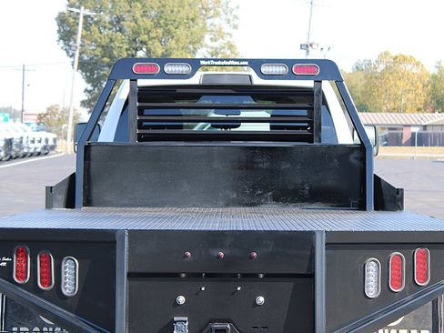 Used 2024 RAM 3500 SLT w/ Quick Order Package 2YG SLT image 10