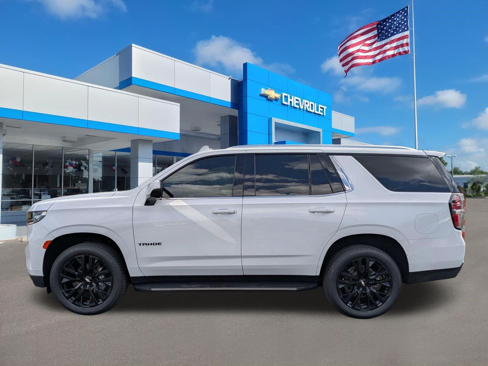 Used 2023 Chevrolet Tahoe LS w/ Driver Alert Package AWD/4WD image 6