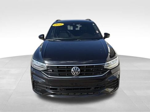 Used 2022 Volkswagen Tiguan SE R-Line image 7