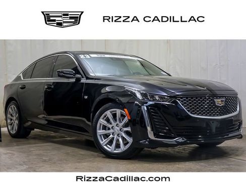 Used 2023 Cadillac CT5 Luxury RWD image 1