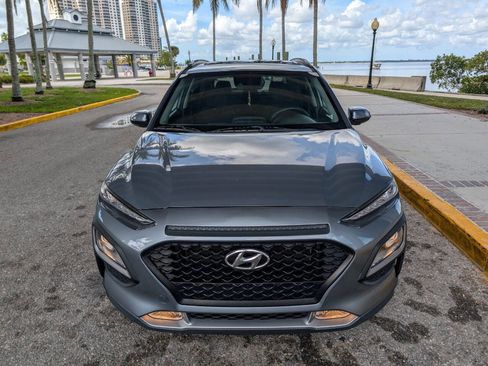 Used 2020 Hyundai Kona SEL Plus image 3