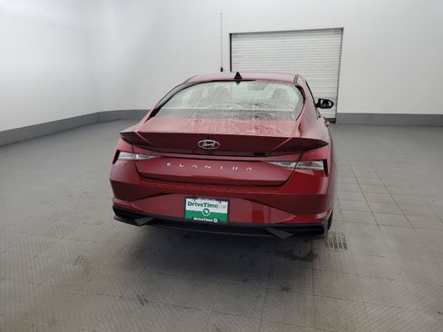 Used 2023 Hyundai Elantra SEL w/ Cargo Package FWD image 7
