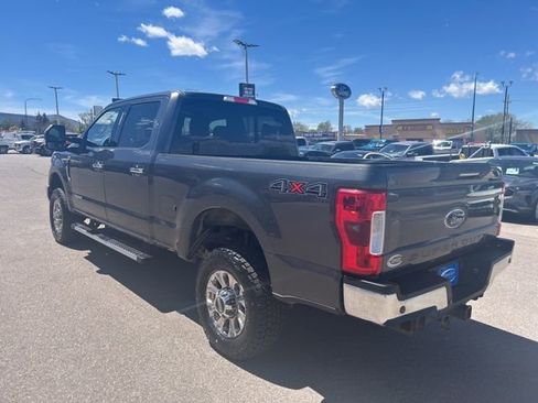 Used 2017 Ford F250 Lariat w/ Lariat Ultimate Package AWD/4WD image 7