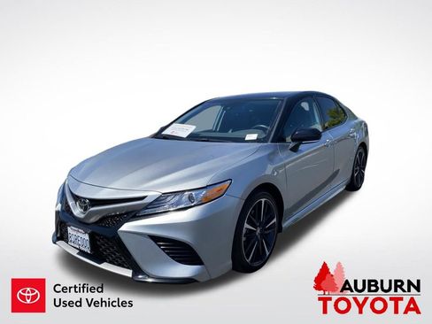 Certified 2020 Toyota Camry XSE FWD image 4