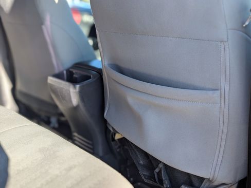 Used 2017 Toyota Tacoma SR image 47