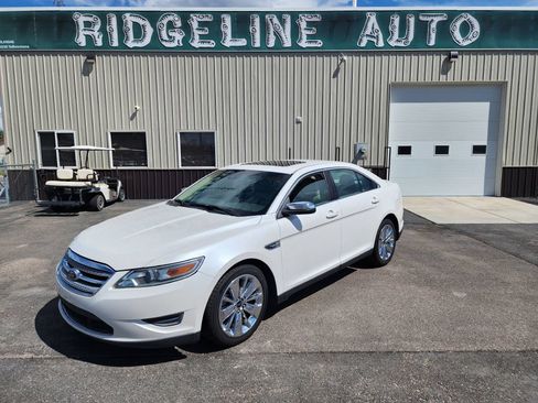Used 2012 Ford Taurus Limited FWD image 1