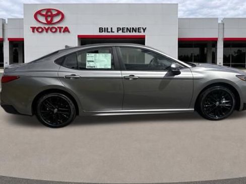New 2026 Toyota Camry SE FWD image 6