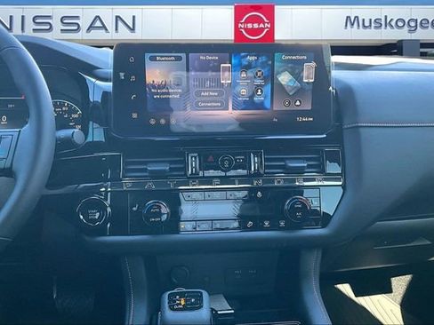 New 2026 Nissan Pathfinder Rock Creek image 8