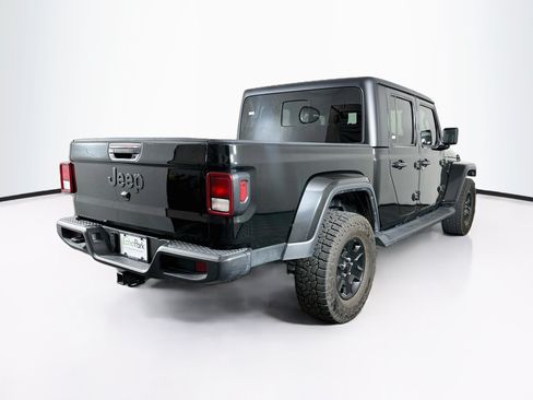 Used 2023 Jeep Gladiator Sport AWD/4WD image 9