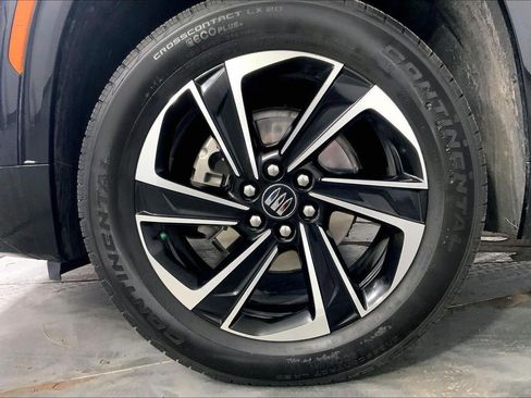 Used 2025 Buick Enclave Sport Touring image 9