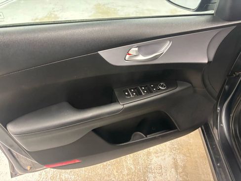 Used 2024 Kia Forte LXS w/ LXS Technology Package FWD image 38