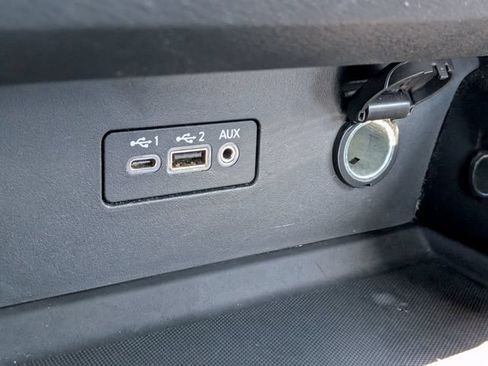 Used 2024 Nissan Altima 2.5 SV FWD image 21