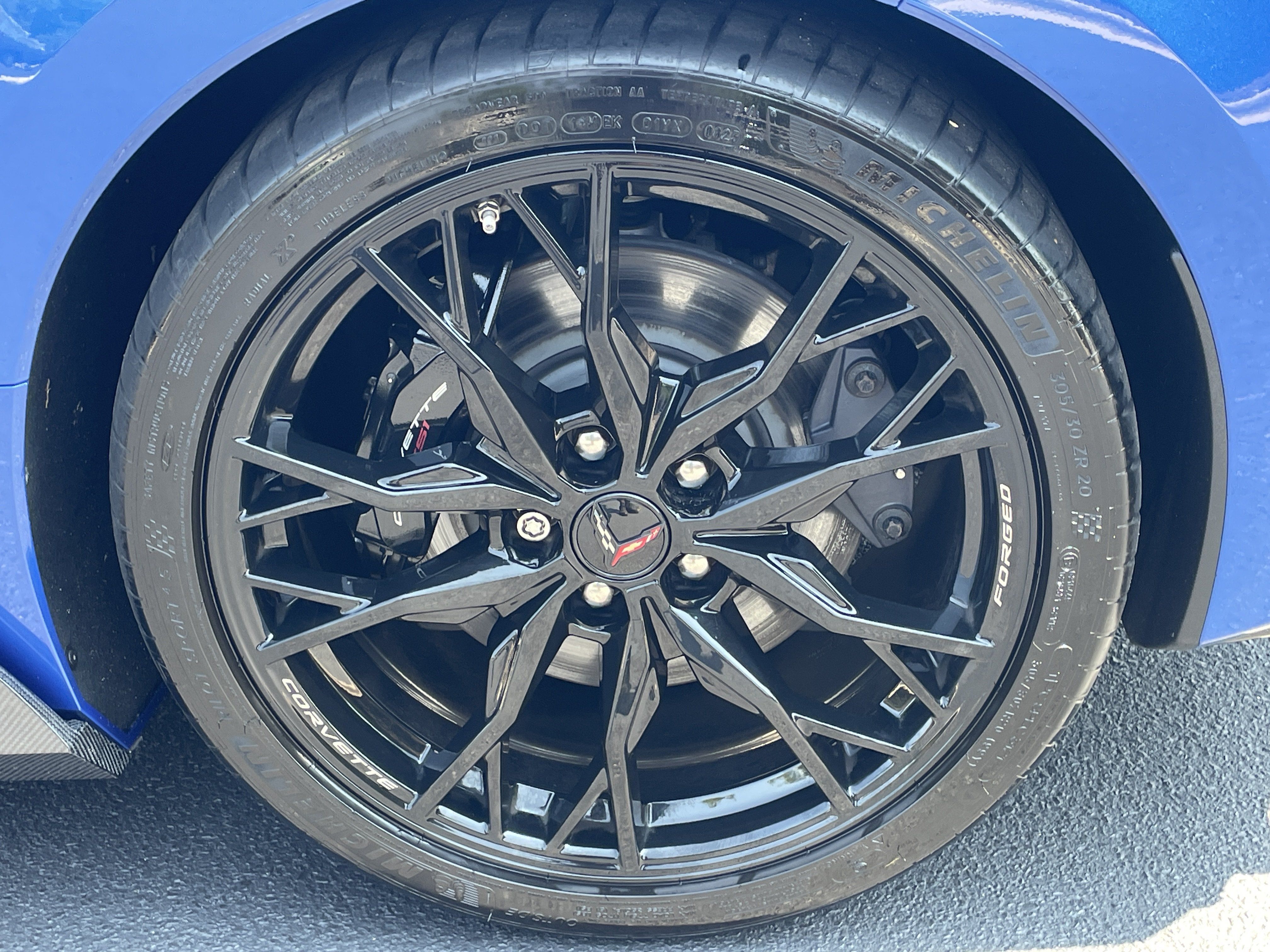 Used 2023 Chevrolet Corvette Stingray Premium Cpe w/ Z51 Performance Package RWD image 36