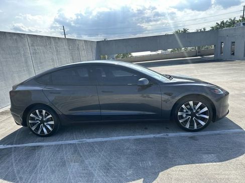 Used 2025 Tesla Model 3 Long Range RWD image 36