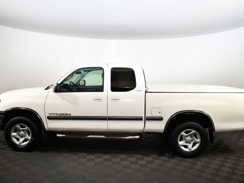 Used 2000 Toyota Tundra SR5 image 8