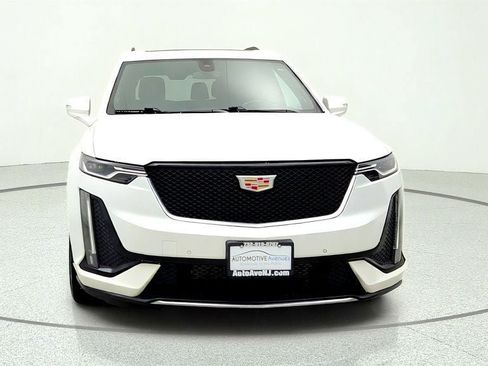 Used 2024 Cadillac XT6 Sport AWD/4WD image 2