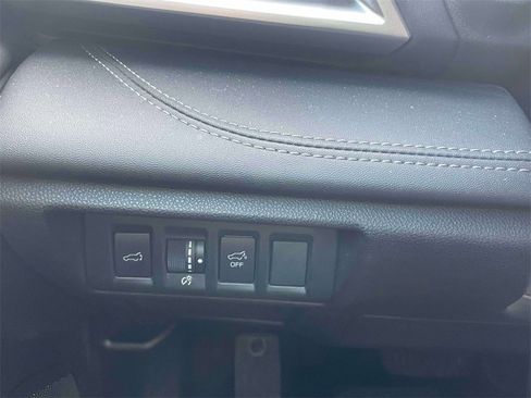 Used 2022 Subaru Outback Limited image 21