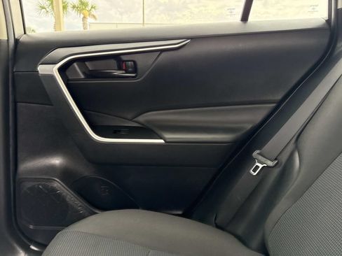 Used 2023 Toyota RAV4 LE FWD image 17