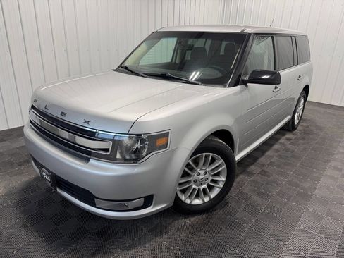 Used 2019 Ford Flex SEL image 44