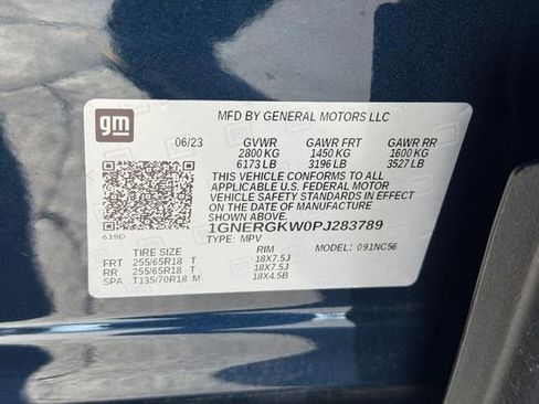 Used 2023 Chevrolet Traverse LT image 24