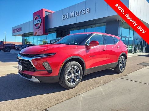 Used 2023 Chevrolet Blazer LT AWD/4WD image 1