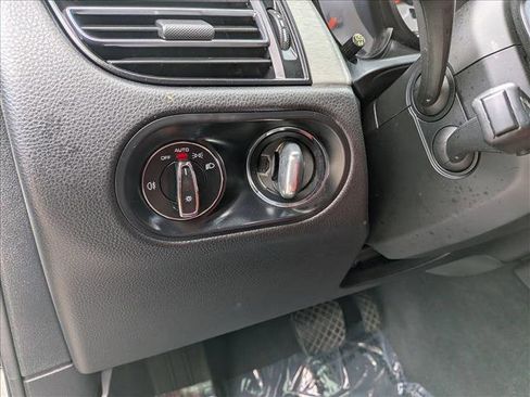 Used 2020 Porsche Macan S w/ Premium Package Plus image 17