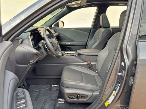 Used 2025 Lexus TX 350 FWD w/ Technology Package image 17