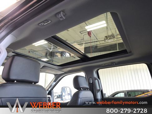 Used 2024 Ford F350 Lariat w/ Lariat Ultimate Package AWD/4WD image 16