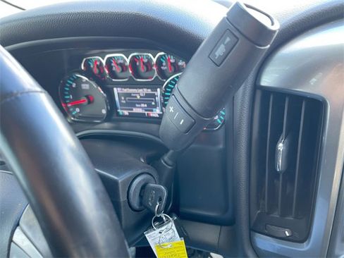 Certified 2018 Chevrolet Silverado 1500 LT w/ All Star Edition image 15