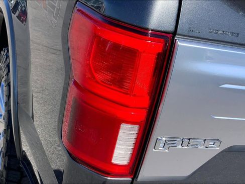 Used 2019 Ford F150 Platinum w/ Equipment Group 701A Luxury image 29