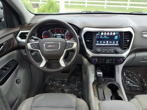 Used 2019 GMC Acadia SLT FWD image 15