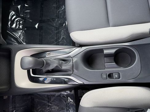 Used 2023 Toyota Corolla LE image 20