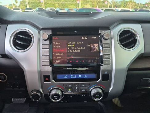 Used 2021 Toyota Tundra Limited w/ Limited Premium Package AWD/4WD image 34
