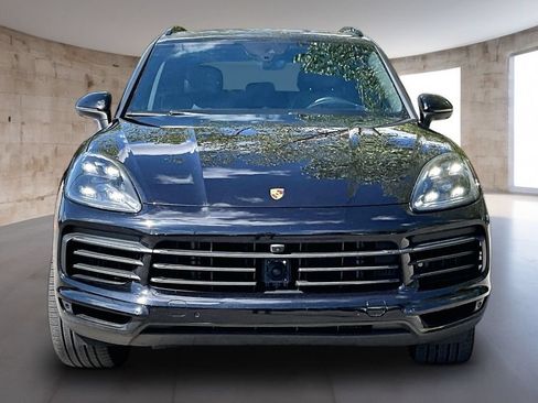 Used 2022 Porsche Cayenne Platinum Edition AWD/4WD image 4