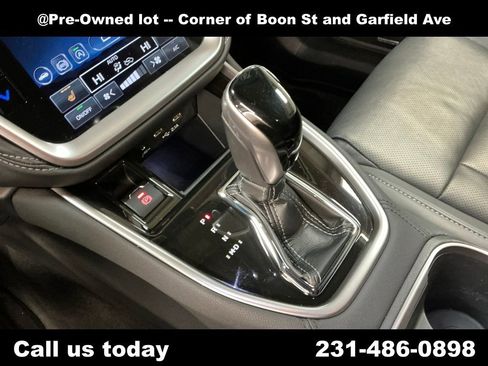 Used 2020 Subaru Outback Limited image 23