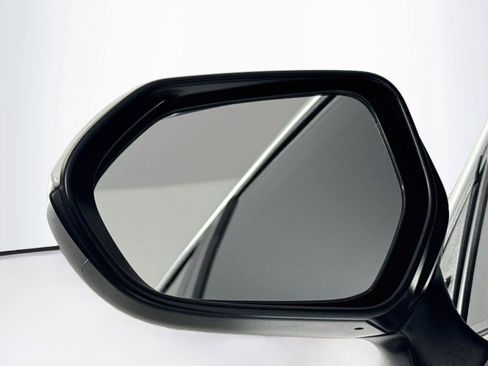 Certified 2024 Toyota Corolla LE FWD image 5