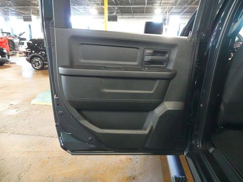 New 2026 RAM 2500 Tradesman AWD/4WD image 24