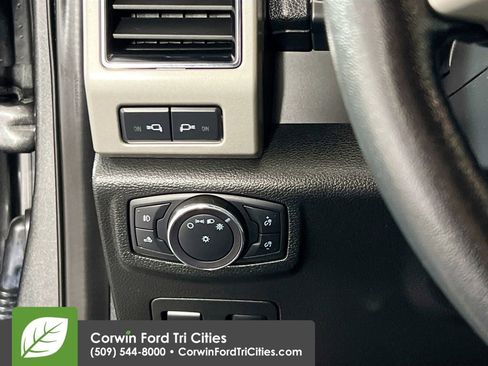 Used 2020 Ford F150 Lariat AWD/4WD image 19