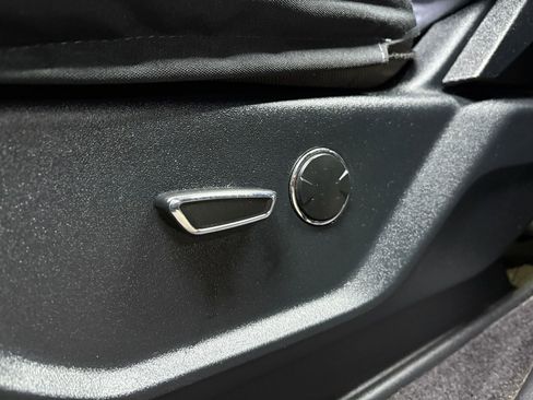 Used 2016 Ford F150 XLT w/ Equipment Group 301A Mid image 13