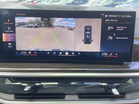 Used 2026 BMW X7 xDrive40i AWD/4WD image 27