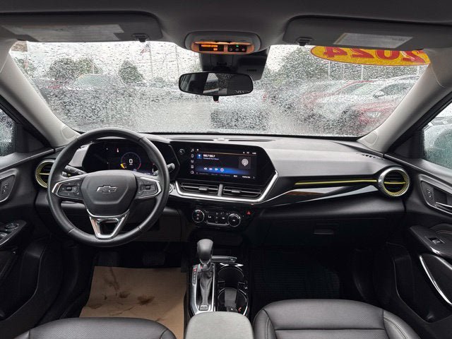 Used 2024 Chevrolet Trax ACTIV w/ Driver Confidence Package FWD image 24