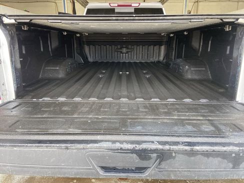 Used 2022 Chevrolet Silverado 3500 LT w/ Convenience Package AWD/4WD image 24
