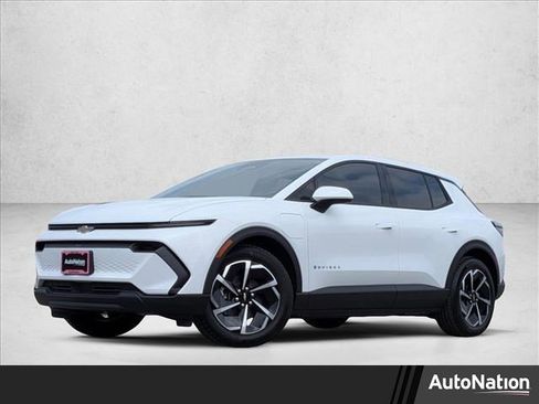 New 2026 Chevrolet Equinox EV LT FWD image 1