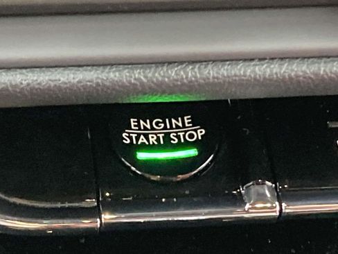 New 2025 Lincoln Corsair Reserve w/ Equipment Group 202A image 26